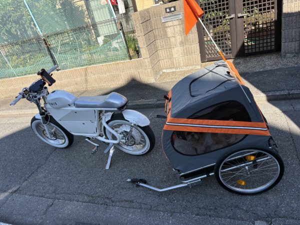 不動産関係者との打ち合わせ