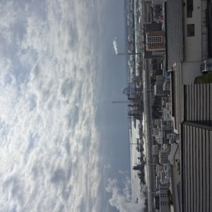 横浜市磯子区 山手町 バルコニー 洗濯物干し取り付け完了 横浜の景色