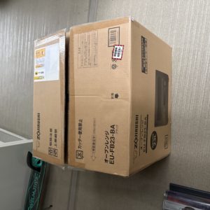 川崎市宮前区で買取した電子レンジ(2021年製)とダイソン掃除機の状態確認