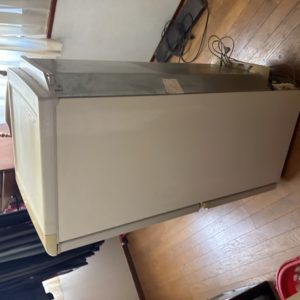 横浜市西区でのテレビ台出張買取の現場写真|便利屋・買取インプルーブ 長谷川悟