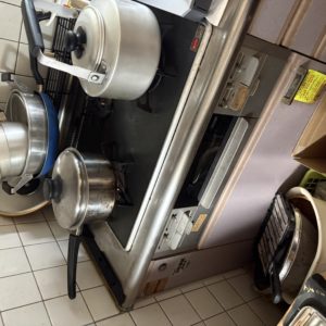 相模原市緑区の現場|10年以上前の冷蔵庫・不用品回収の実例(便利屋インプルーブ)