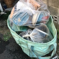 東京都大田区田園調布本町にて、２トン2台分の不用品回収しました。のサムネイル